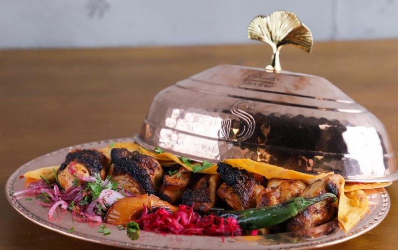 1/2 كغم لحم / دجاج مشكل